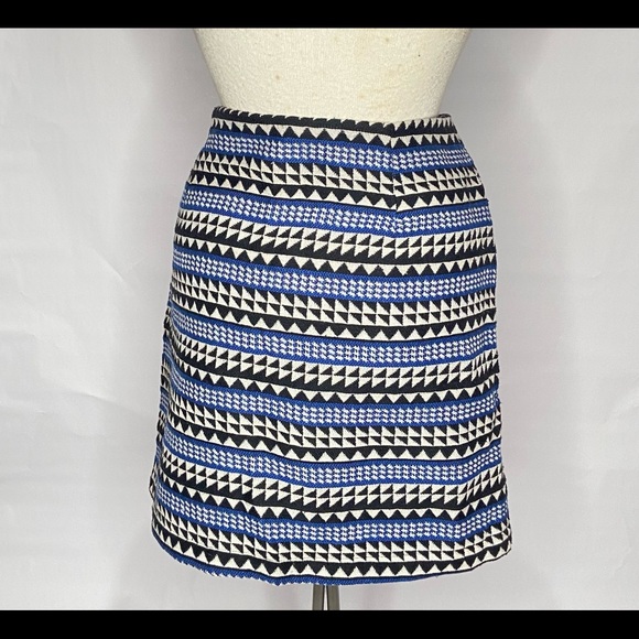 BCBGeneration | Size 10 | Multi - Colored | Mini Skirt - Picture 2 of 3